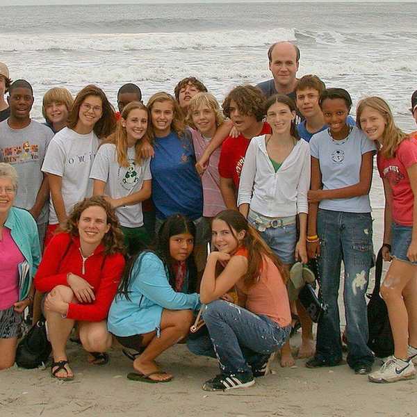 Difference Between Youth Ministry And Youth Group