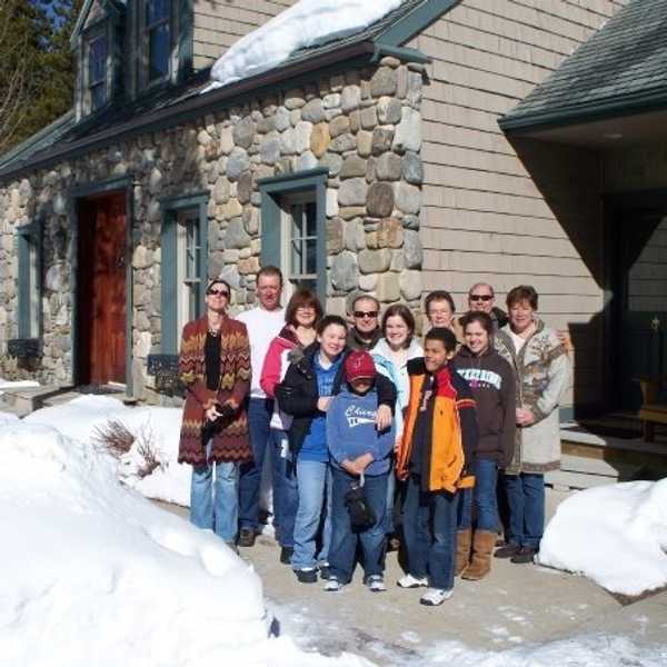 11 Ways To Survive Family Vacations