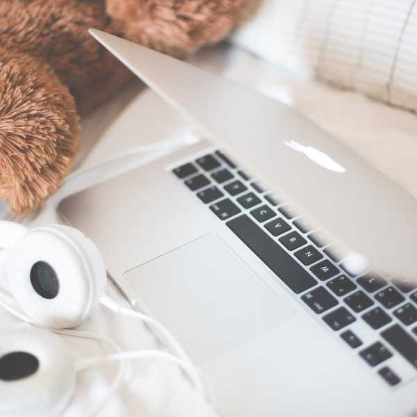 17 Simple Ways To Beat Netflix Anxiety