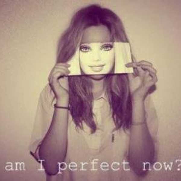 This Is Why Social Media Is Destroying Your Self-Esteem