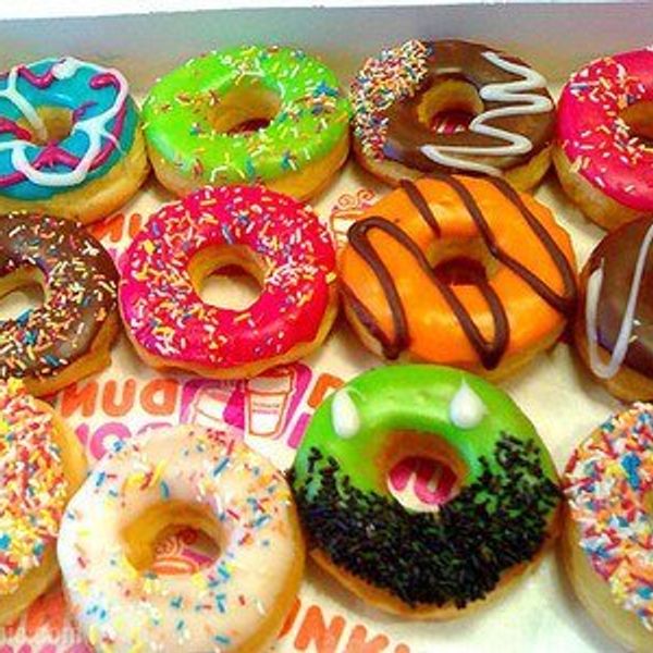 21 Things You Didn't Know About Working At Dunkin' Donuts