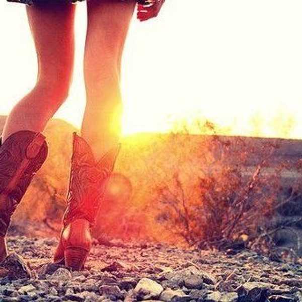 10 Country Music Lyrics That Taught Us About Life