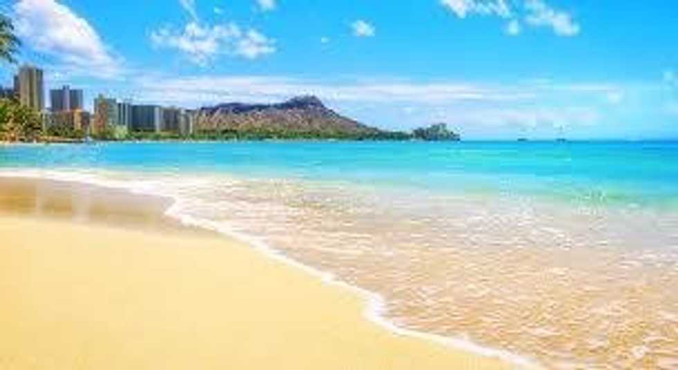 9 Things Pale People Can Relate to During the Summer