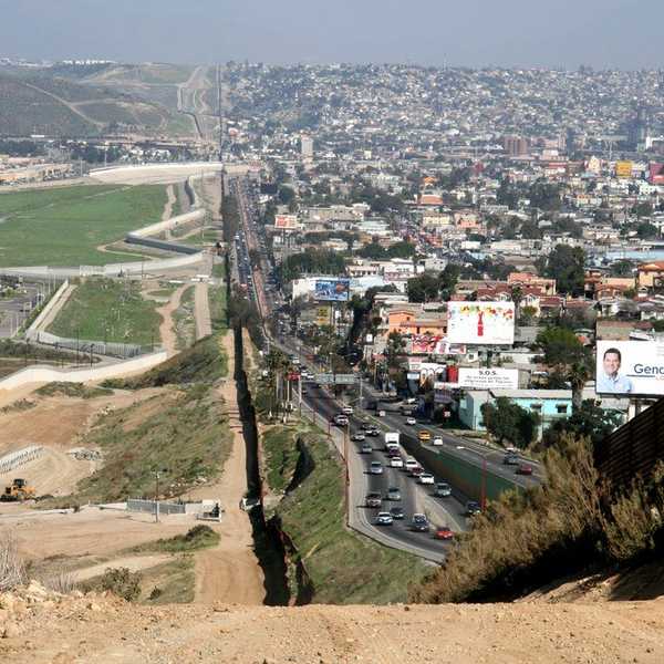 Living Close To The Border: 49 Things We Can All Relate To
