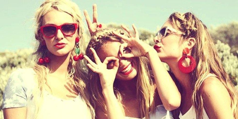 The 6 Girls You're Lucky To Call Best Friends