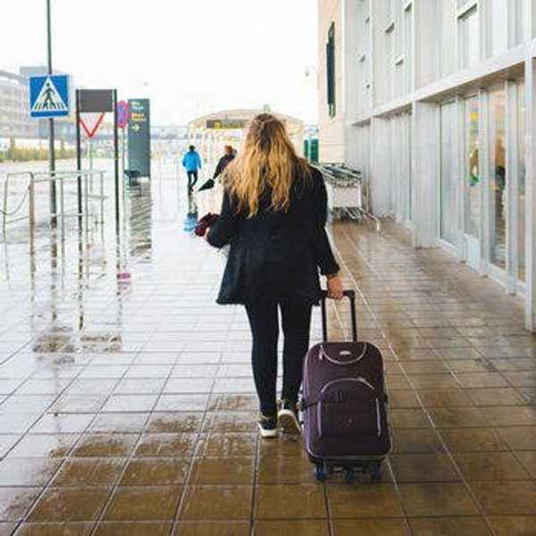 Pros and Cons of Visiting Home