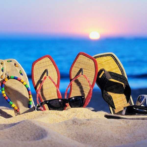 42 Things To Add To Your Summer Bucket List