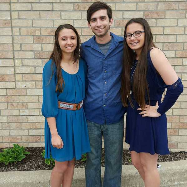 What It's Like To Be The Middle Child