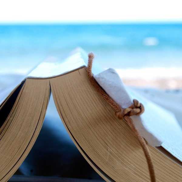 5 Sappy Romance Novels To Read On The Beach (Or Anywhere, Really)