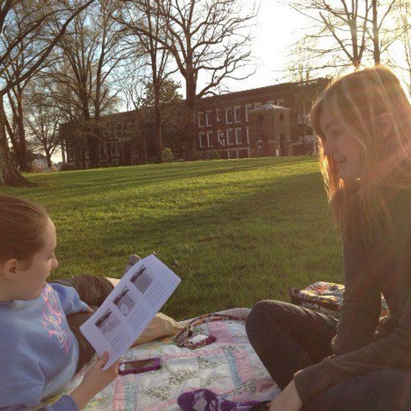 12 Reasons I Miss My College Roommates.