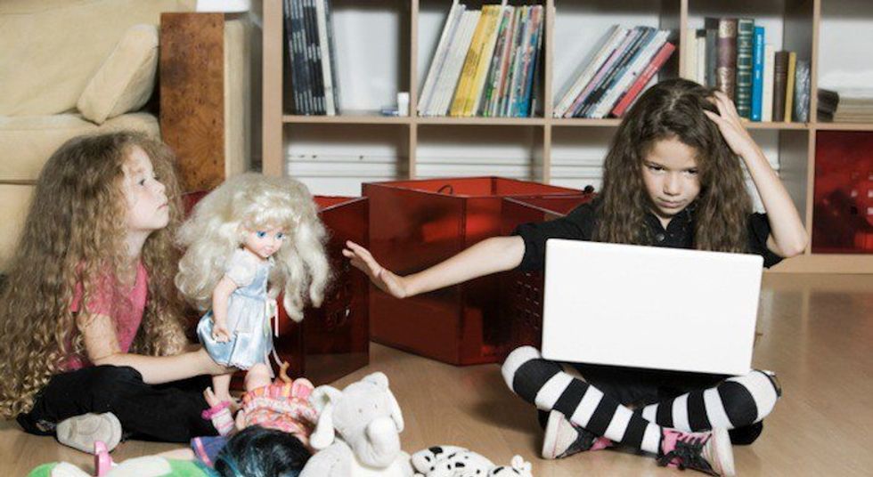 9 Struggles Of Sharing A Room With Your Sibling