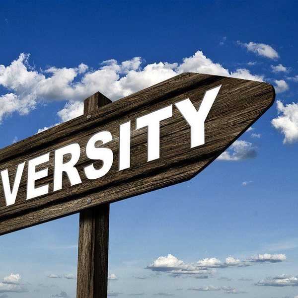 Living without Diversity