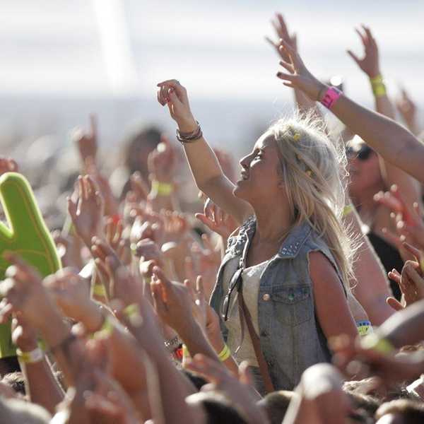 #festivalseason