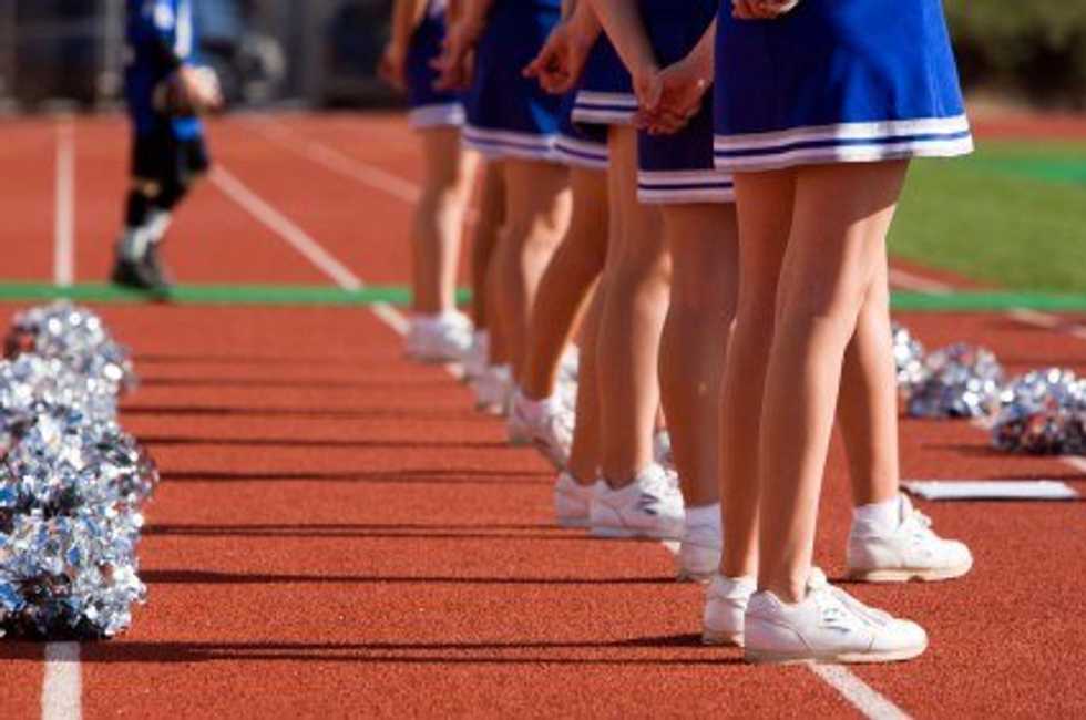 6 Ways Everyone Knew You Were A Cheerleader