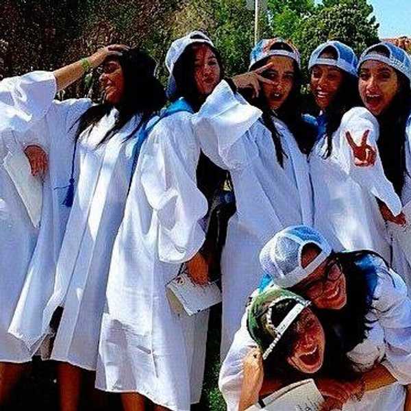 7 Reasons Why All-Girl Catholic High Schools Are The Best