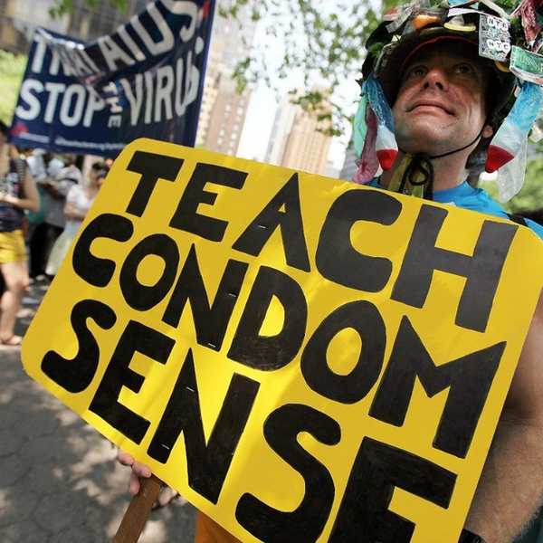 Why Public Schools Need To Drop Abstinence-Only Programs