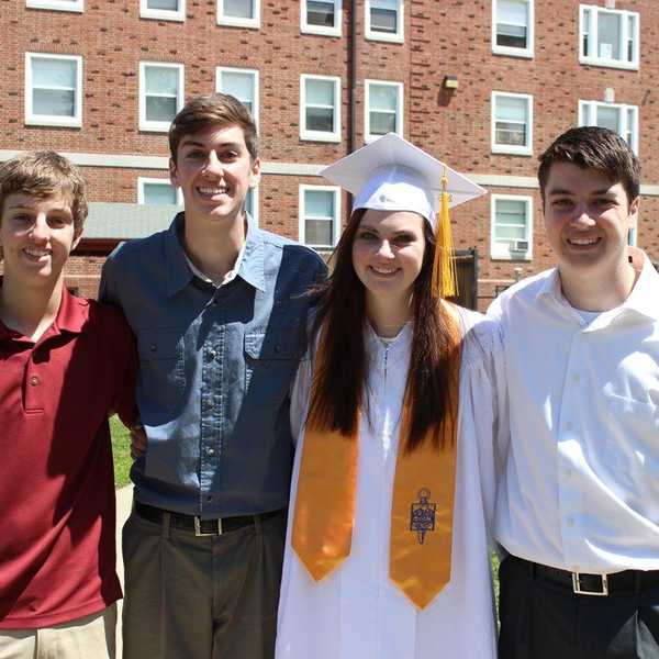 13 Things Girls Growing Up With Only Brothers Know to be True