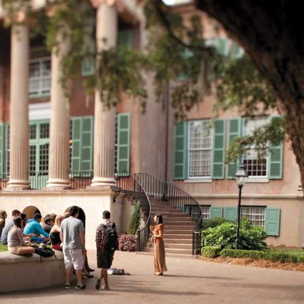 An Ode To My Small-Sized College