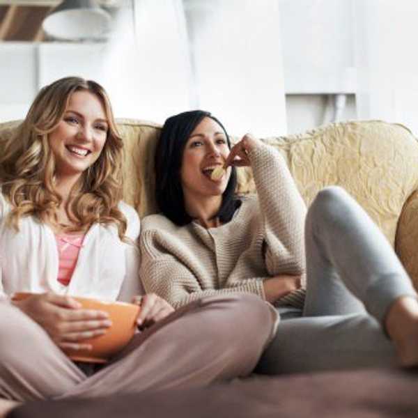 12 Movies Every Girl Needs To Watch In College