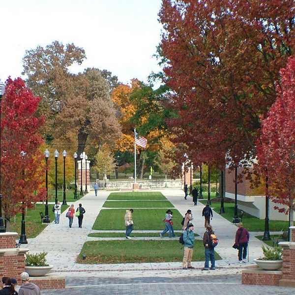 10 Reasons Why I Don’t Want To Leave My College Town For The Summer