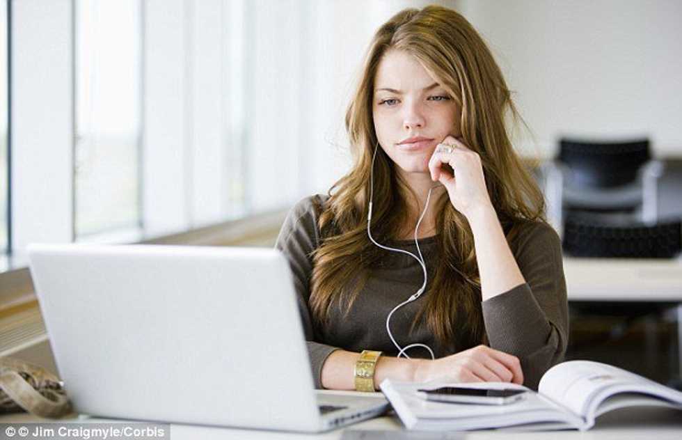 10 Things We Really Need To Stop Doing On Social Media