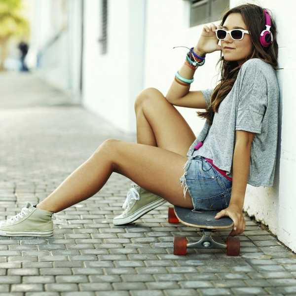11 Songs That Perfectly Sum Up College Life