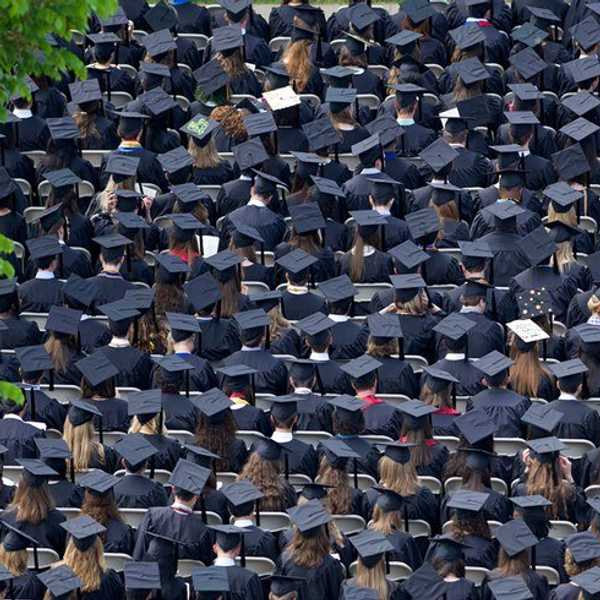 An Open Letter To My Graduating Senior Friends