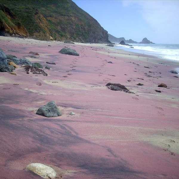 5 Unusual Vacation Spots Worth Traveling To This Summer