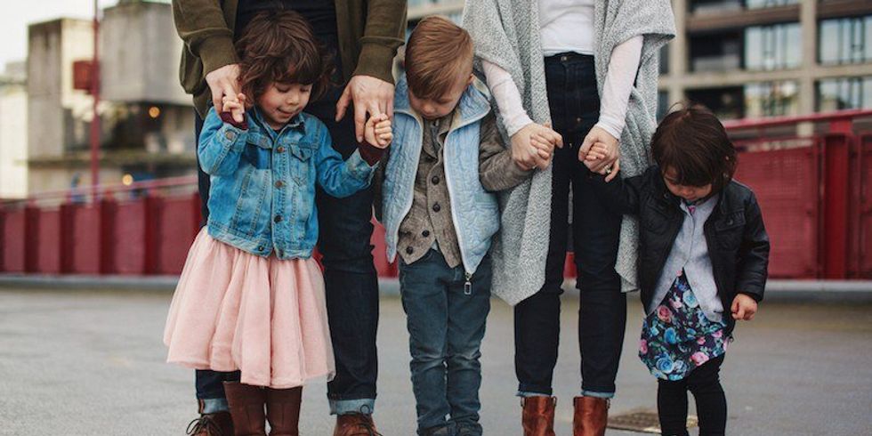 Growing Up As A Middle Child