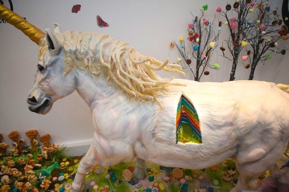 10 Cakes That Don't Look Like Cake