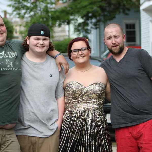 Pros And Cons Of Being The Only Girl