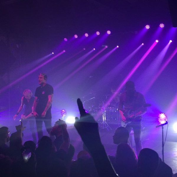 A Mainstream Fan Goes To A Metal Concert