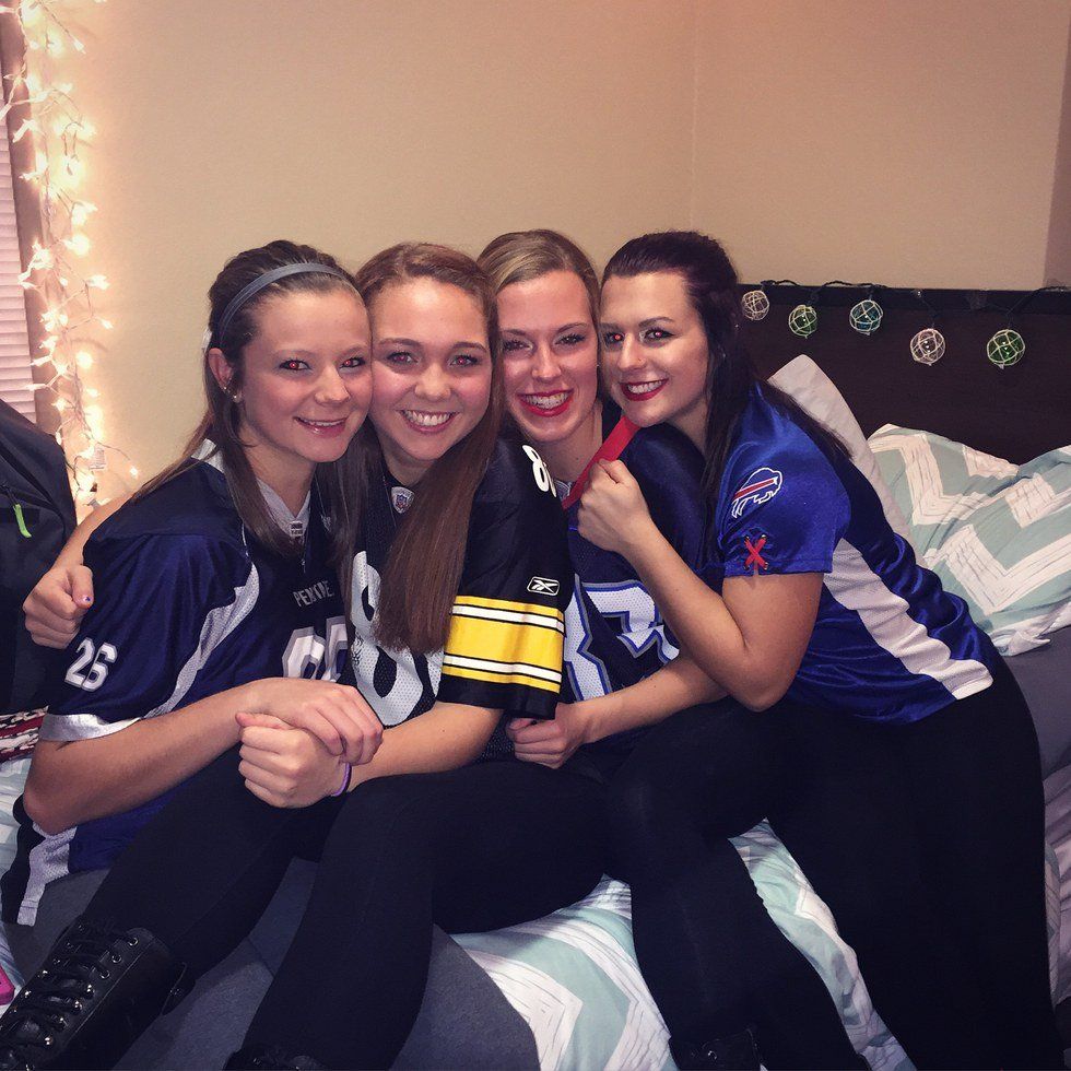 An Open Letter To My Freshman Year Roommates