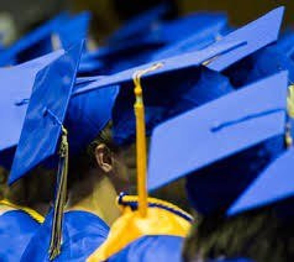 Dear Recent (or Soon-To-Be) College Graduates