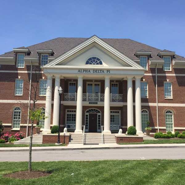 6 Reasons Why Sophomore Year In The Sorority House Is The Best