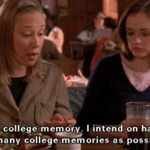 Moving Out Of Your Dorm, As Told By 'Gilmore Girls'