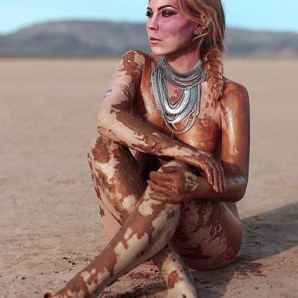 Actress Paige Billiot Creates Photography Project (And Poses Nude) To Celebrate Flaws