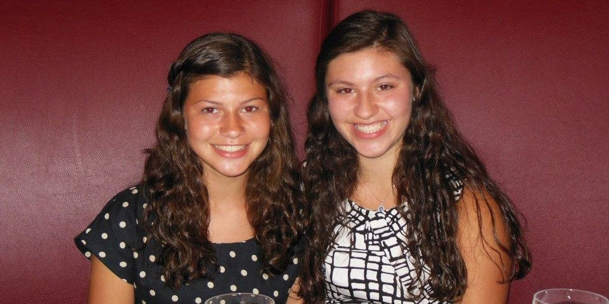 Lisa Allison Roth Roth's Sister The Ten Things that Only Sisters Understand | The Odyssey Online