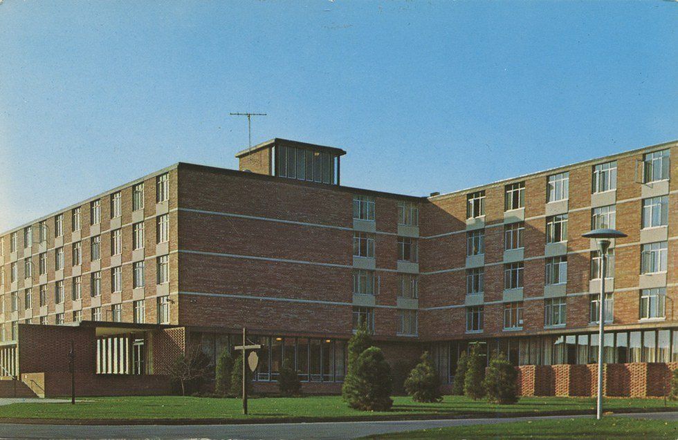 Farewell to My Freshman Dorm Room