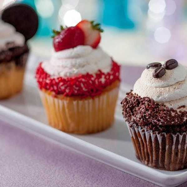 11 Foods You Have To Try At Disney World
