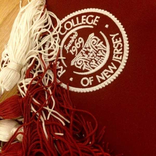 5 Things That Cross Every Almost-Graduate's Mind