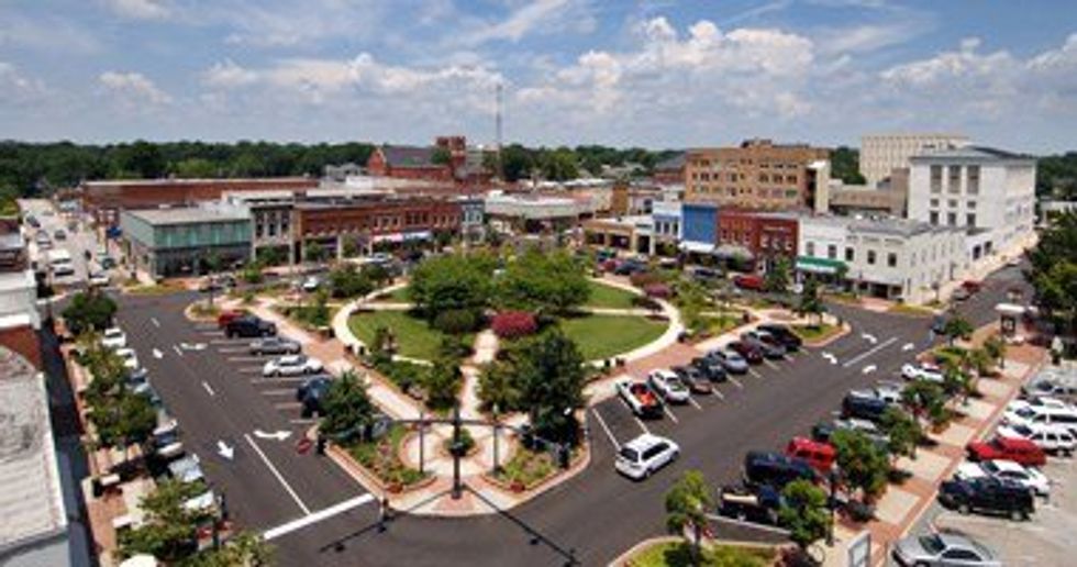 20 Signs You're From Gainesville, Georgia