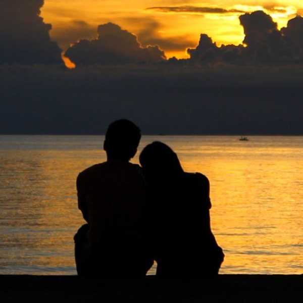 Addressing Misconceptions About Entering College In A Relationship