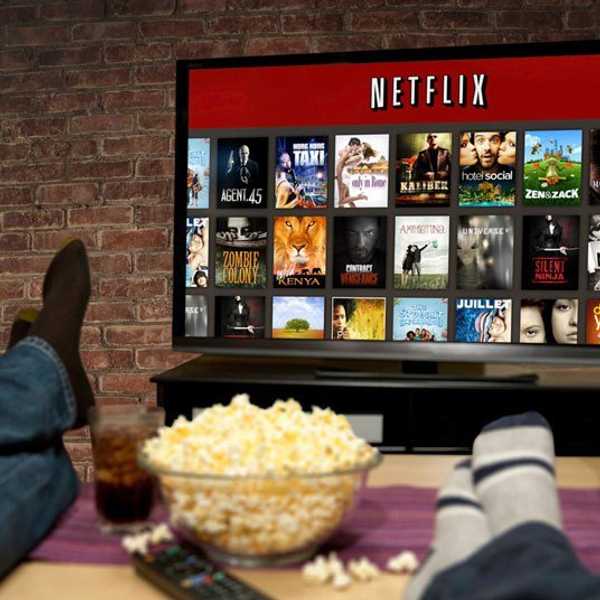 12 Warning Signs Netflix Is Consuming Your Life
