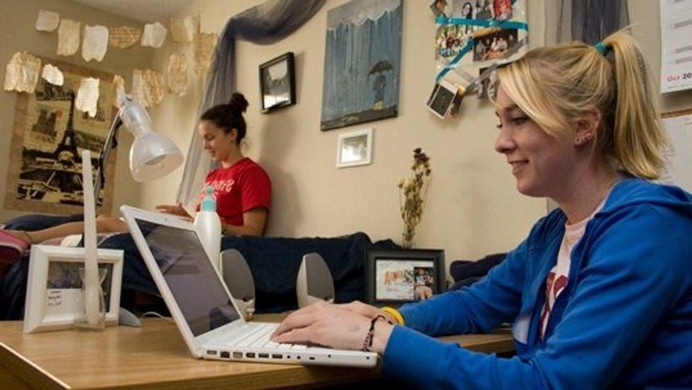 A Letter To My Roommate On Move-Out Day