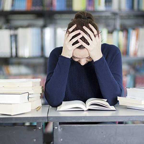 5 Songs To Listen To During A Study Break