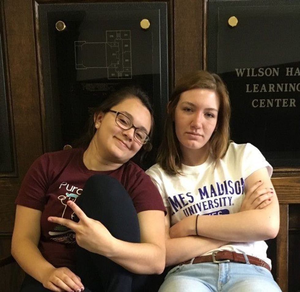 12 Ways The Search For A Roommate Is Just Like Dating