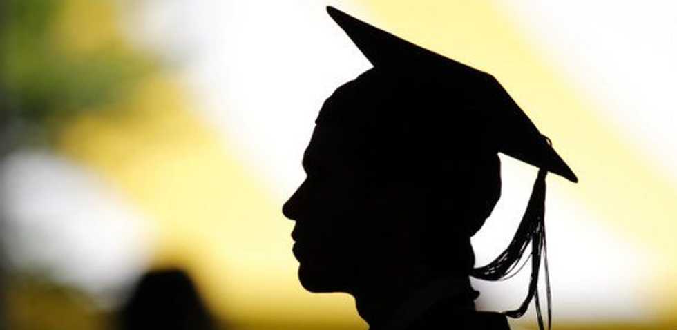 11 Signs You're Graduating This Spring