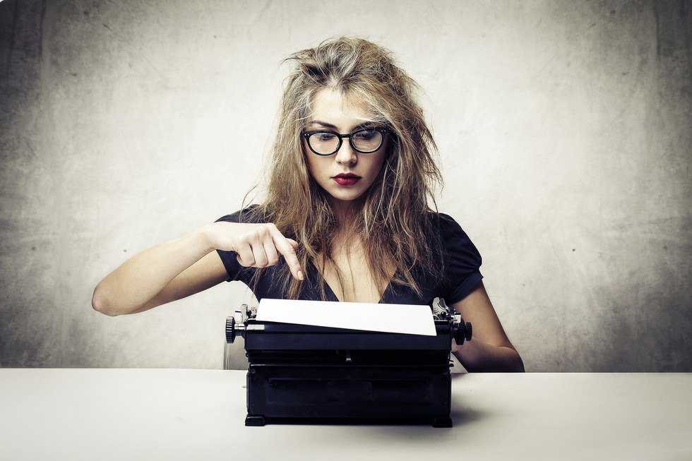 22 Problems All Journalism Majors Know