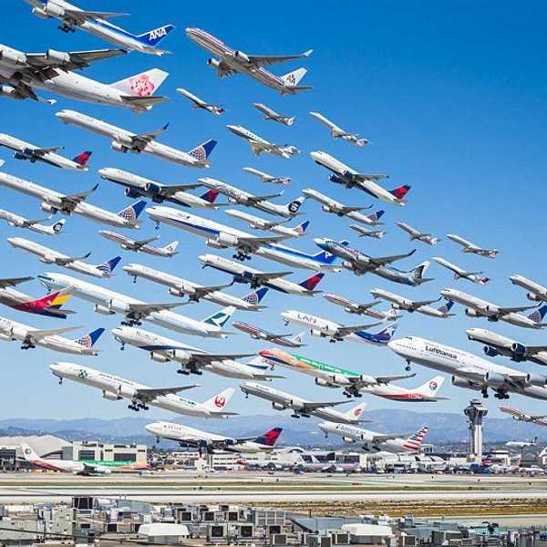 16 Types Of People You'll See At The Airport